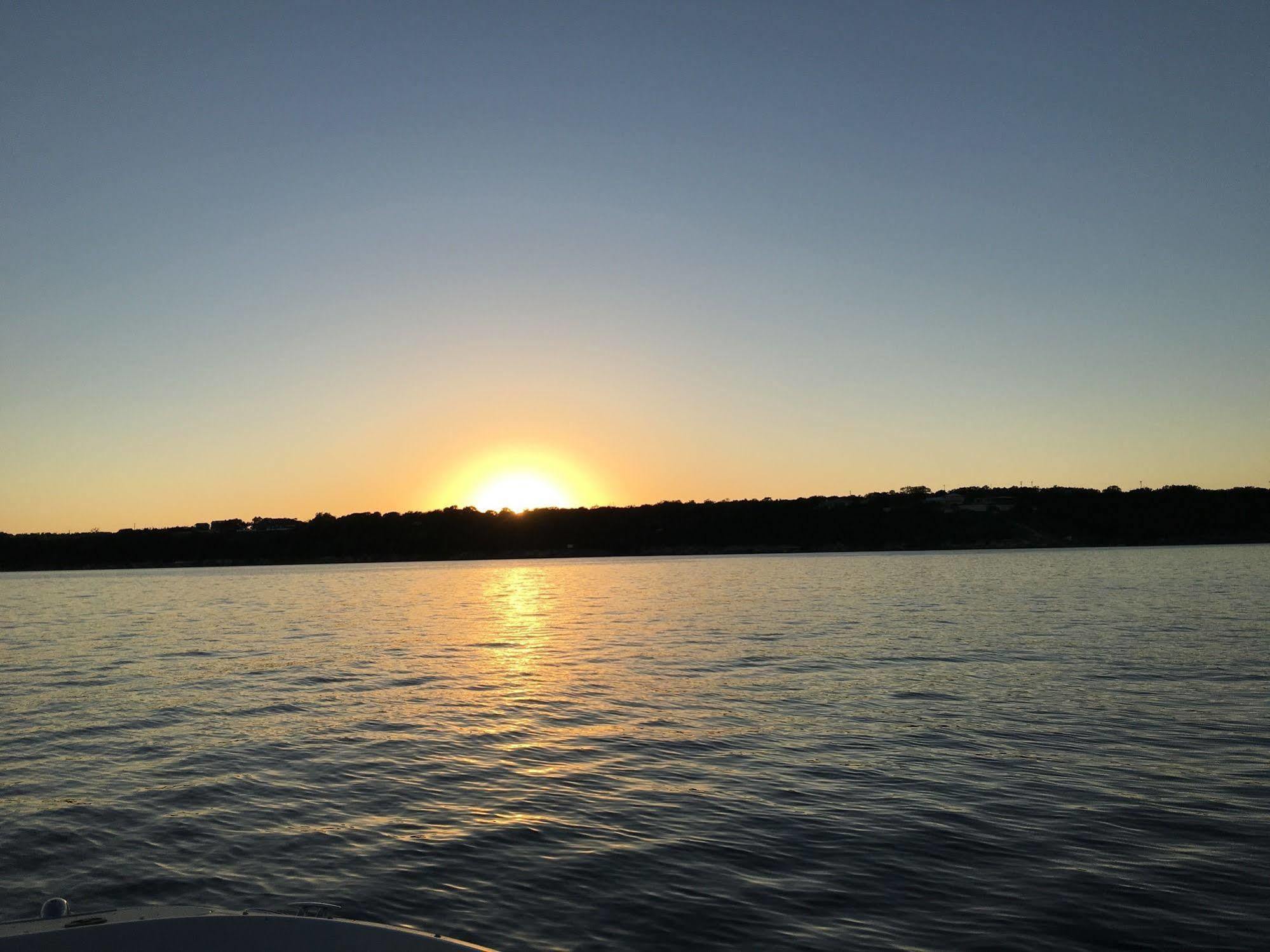 The Cove Bnb Hudson Bend エクステリア 写真