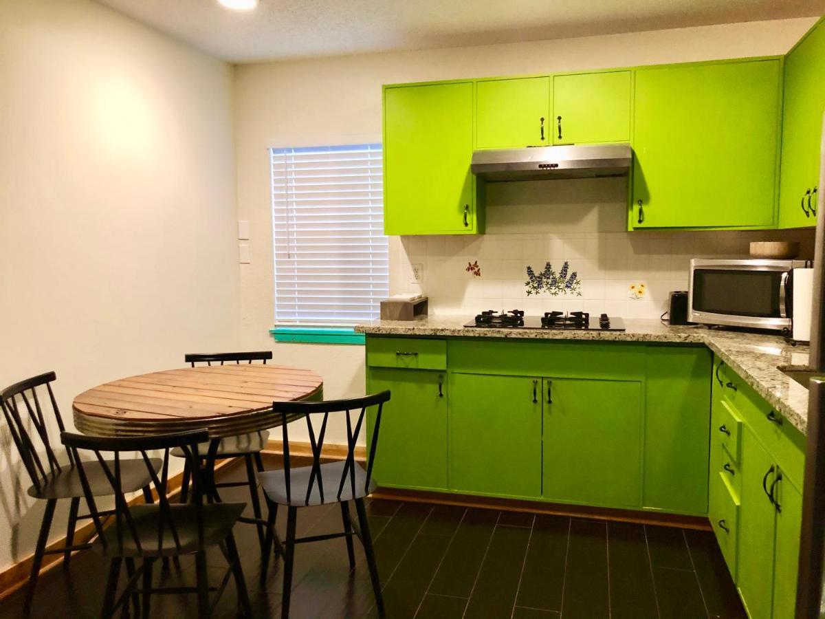 The Cove Bnb Hudson Bend 部屋 写真